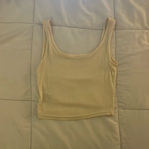 shein creme cropped tank top